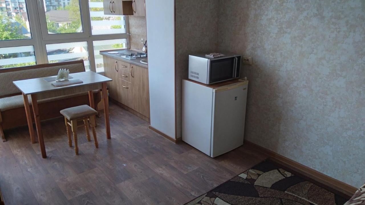 Новобудова Центр Либiдь Плаза Daire Khmelʼnytsʼkyy Oda fotoğraf