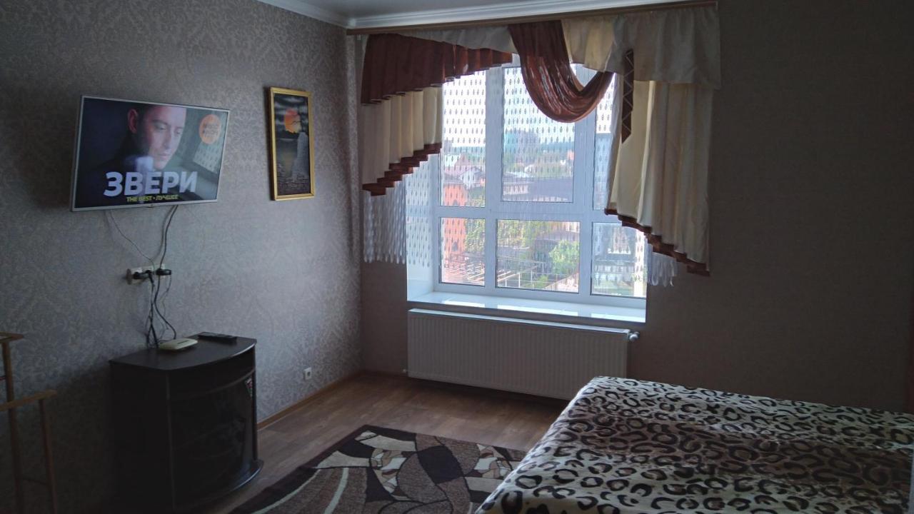 Новобудова Центр Либiдь Плаза Daire Khmelʼnytsʼkyy Oda fotoğraf